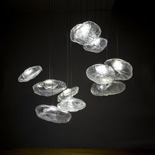 Carica l'immagine nel visualizzatore di Gallery, Lampadario Nuvole di Vetro – Design Postmoderno di Lusso