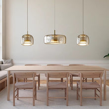 Carica l'immagine nel visualizzatore di Gallery, Lampada Sospesa “Bell Glass” – Design Minimal in Vetro Ambra