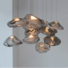 Carica l'immagine nel visualizzatore di Gallery, Lampadario Nuvole di Vetro – Design Postmoderno di Lusso