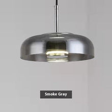 Carica l'immagine nel visualizzatore di Gallery, Luce Sospesa in Vetro – Un Tocco di Design Nordico