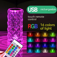 Carica l'immagine nel visualizzatore di Gallery, Lampada da tavolo a LED creativa con atmosfera a forma di rosa di cristallo
