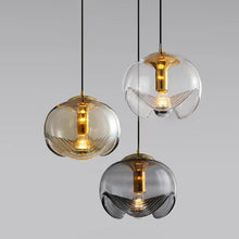 Carica l'immagine nel visualizzatore di Gallery, Lampadario in Vetro Moderno