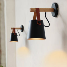 Carica l'immagine nel visualizzatore di Gallery, APPLIQUE NORDICA IN LEGNO