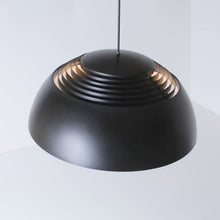 Carica l'immagine nel visualizzatore di Gallery, Modern Minimalist Nordic Designer Creative Bar Clothing Store