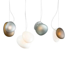Carica l'immagine nel visualizzatore di Gallery, Lampadario Design Nordico Multicolore in Vetro Soffiato – LED Decorativo per Living, Ristoranti o Reception