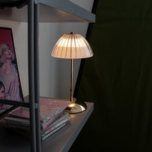 Carica l'immagine nel visualizzatore di Gallery, Bedroom Bedside Retro Crystal Lamp