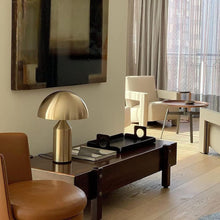 Carica l'immagine nel visualizzatore di Gallery, Lampada da Tavolo Atollo Style – Design Scultoreo