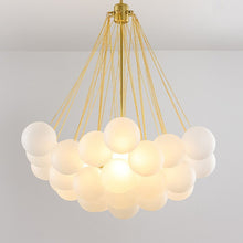 Carica l'immagine nel visualizzatore di Gallery, Lampadario “Nuvola di Vetro” – Scultura Luminosa per Soggiorni Eleganti