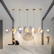 Carica l'immagine nel visualizzatore di Gallery, Lampadario Design Nordico Multicolore in Vetro Soffiato – LED Decorativo per Living, Ristoranti o Reception