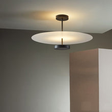 Carica l'immagine nel visualizzatore di Gallery, Lampadario Nordic Designer