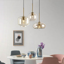 Carica l'immagine nel visualizzatore di Gallery, Lampadario in Vetro Retrò