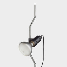 Carica l'immagine nel visualizzatore di Gallery, Lampada Parentesi – Ispirazione Castiglioni & Manzù (Flos, 1971)