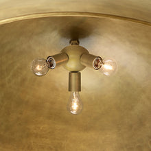 Carica l'immagine nel visualizzatore di Gallery, Copper Bar Chandelier In Dining Room