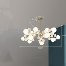 Carica l'immagine nel visualizzatore di Gallery, Lampadario Moderno a Sfere con Dettagli Decorativi – Stile Nordico da 130 cm