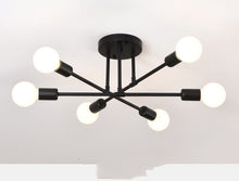 Carica l'immagine nel visualizzatore di Gallery, Lampadario Geometrico Moderno a 6/8 Luci – Design Lineare in Ferro e Ottone