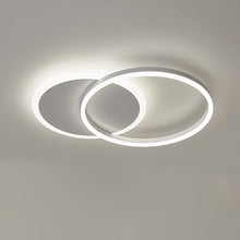 Carica l'immagine nel visualizzatore di Gallery, Plafoniera LED Cerchi Sovrapposti – Stile Nordico in Acrilico Bianco
