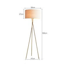 Carica l'immagine nel visualizzatore di Gallery, Nordic Creative Desk Lamp Is Modern Simple Personalized And Fashionable
