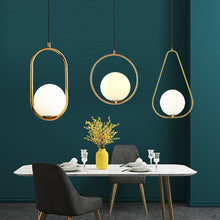 Carica l'immagine nel visualizzatore di Gallery, Bedside golden glass ball lamps
