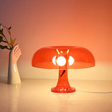Carica l'immagine nel visualizzatore di Gallery, Modern Minimalist Mushroom Decorative Lighting Table Lamp
