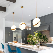 Carica l'immagine nel visualizzatore di Gallery, Nordic Light Luxury Small Chandelier Modern Minimalist Restaurant Bedside Spherical Lamp Creative Personality Coffee Shop Hairdresser Chandelier
