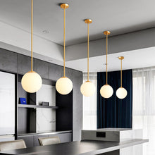 Carica l'immagine nel visualizzatore di Gallery, Bedroom Bedside Glass Single Head Small Chandelier
