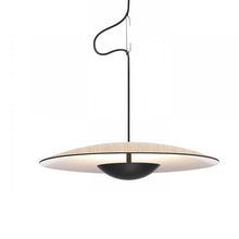 Carica l'immagine nel visualizzatore di Gallery, Lampadario a sospensione UFO – Design nordico in legno o nero opaco
