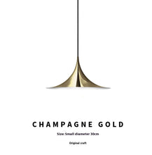 Carica l'immagine nel visualizzatore di Gallery, Lampadario Design Nordico | Ispirato alla Semi Pendant di Bonderup &amp; Thoru
