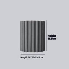 Carica l&#39;immagine nel visualizzatore di Gallery, Applique Nordica Macaron – Luci da Parete Colorate per Corridoio o Camera
