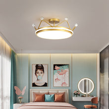 Carica l&#39;immagine nel visualizzatore di Gallery, Simple Modern Golden Crown Chandelier
