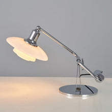 Carica l'immagine nel visualizzatore di Gallery, Adjustable Glass Desk Lamp At The Bedside
