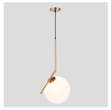 Carica l'immagine nel visualizzatore di Gallery, Single head glass ball chandelier
