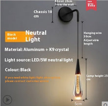 Carica l'immagine nel visualizzatore di Gallery, Applique a LED con Cristallo K9
