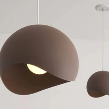 Carica l'immagine nel visualizzatore di Gallery, Simple And Creative Iron Lampshade Pendant Light
