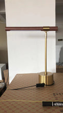 Carica l'immagine nel visualizzatore di Gallery, Nordic Creative Simple Wood Grain Desk Lamp
