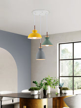 Carica l'immagine nel visualizzatore di Gallery, Nordic Style Dining Room Chandelier With Three Heads Modern Minimalist
