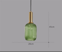 Carica l'immagine nel visualizzatore di Gallery, Lampada Sospesa in Vetro Rigato e Ottone – Eleganza Retro Contemporanea
