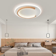 Carica l'immagine nel visualizzatore di Gallery, Plafoniera Nordica in Legno – Design Geometrico per la Camera da Letto
