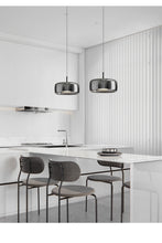 Carica l'immagine nel visualizzatore di Gallery, Lampadario minimalista in vetro per camera da letto e comodino
