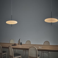 Carica l'immagine nel visualizzatore di Gallery, Lampadario UFO
