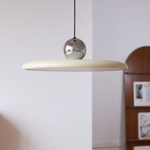 Carica l'immagine nel visualizzatore di Gallery, Flying Saucer Chandelier Simple Modern Light Luxury Minimalist Table Lamp
