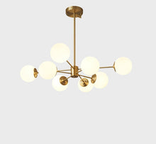 Carica l'immagine nel visualizzatore di Gallery, Lampadario Nordico a Sfere in Vetro – Eleganza Moderna per il Living
