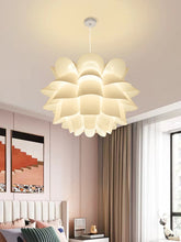 Carica l'immagine nel visualizzatore di Gallery, Lampada decorativa
