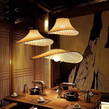 Carica l'immagine nel visualizzatore di Gallery, Creative Straw Hat B &amp; B Hot Pot Restaurant Tea Room Clothing Store Simple Restaurant Japanese Lotus Lamp
