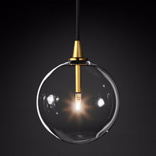 Carica l'immagine nel visualizzatore di Gallery, Lampadario Sferico in Vetro Trasparente – Design Moderno
