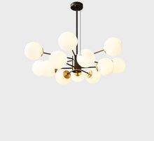Carica l'immagine nel visualizzatore di Gallery, Lampadario Nordico a Sfere in Vetro – Eleganza Moderna per il Living
