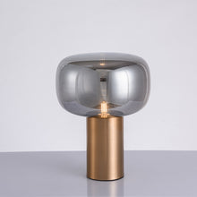 Carica l'immagine nel visualizzatore di Gallery, Mushroom Post-modern Minimalist Bedside Living Room Side Table Lamp
