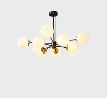 Carica l'immagine nel visualizzatore di Gallery, Lampadario Nordico a Sfere in Vetro – Eleganza Moderna per il Living
