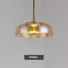 Carica l'immagine nel visualizzatore di Gallery, Luce Sospesa in Vetro – Un Tocco di Design Nordico
