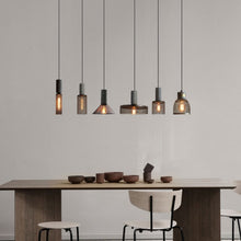 Carica l'immagine nel visualizzatore di Gallery, American Country Vintage Industrial Style Cement Chandelier
