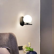 Carica l'immagine nel visualizzatore di Gallery, Nordic Aisle Copper Glass Wall Lamp
